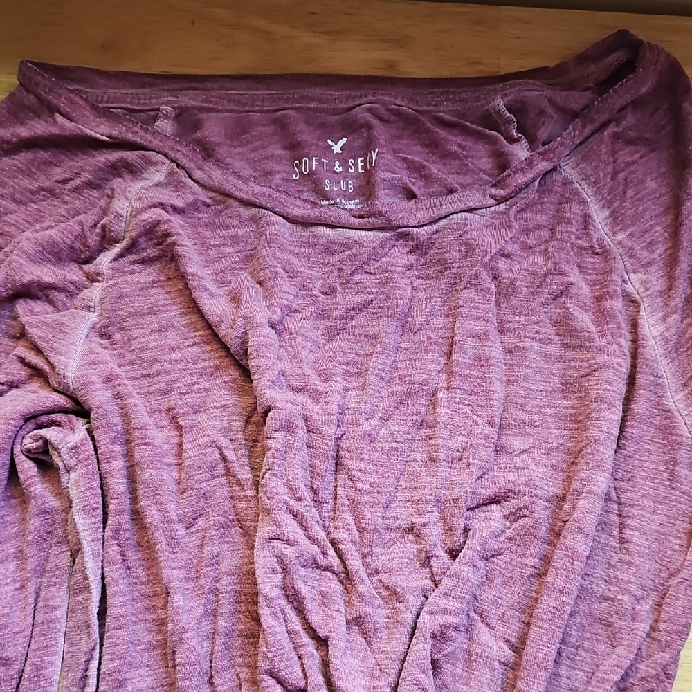 American Eagle Outfitters Pink Relaxed Long Sleeve Tee